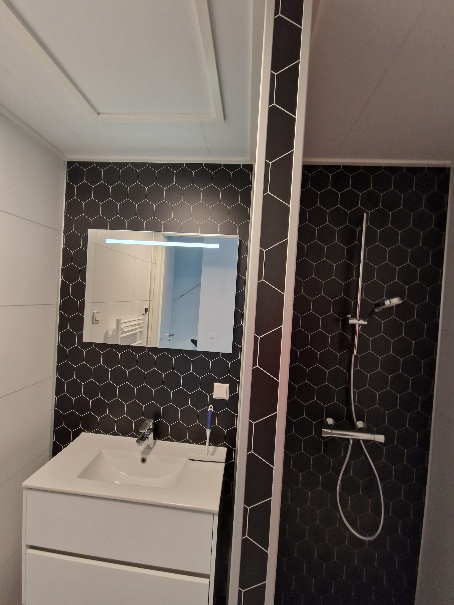 Badkamer in HomeFlex Zeewolde na schoonmaak en oplevering